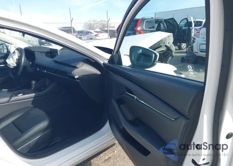 2025 Mazda Mazda3 2.5 S Preferred z USA, uszkodzony, nr VIN JM1BPACM3S1766245